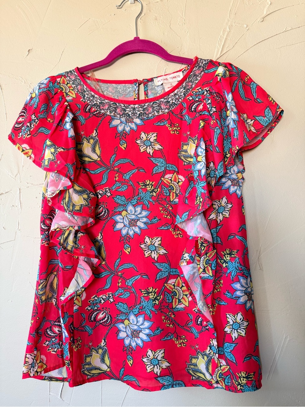 Flying Tomato women’s Bright Floral Ruffle blouse - Picture 1 of 3